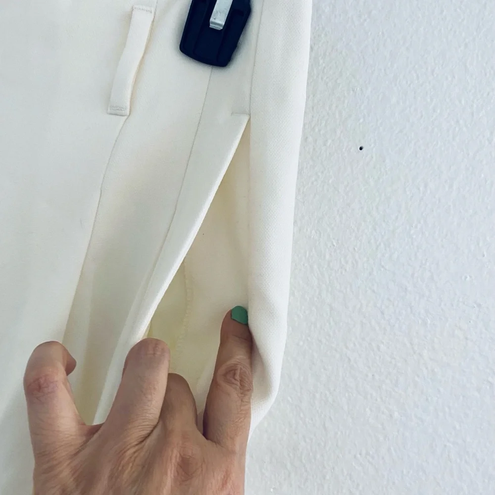 OAK + FORT Elegant White Wide-Leg Pants - Picture 5 of 16